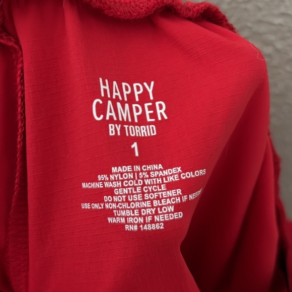 Women’s Torrid Happy Camper Ripstop Active Cargo Short With Zip 1X 14/16 Red - Picture 8 of 10